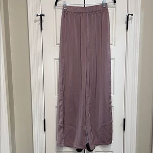 Elegant Mauve Wide-Leg Pants